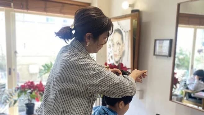 自然光のさし込む施術スペース